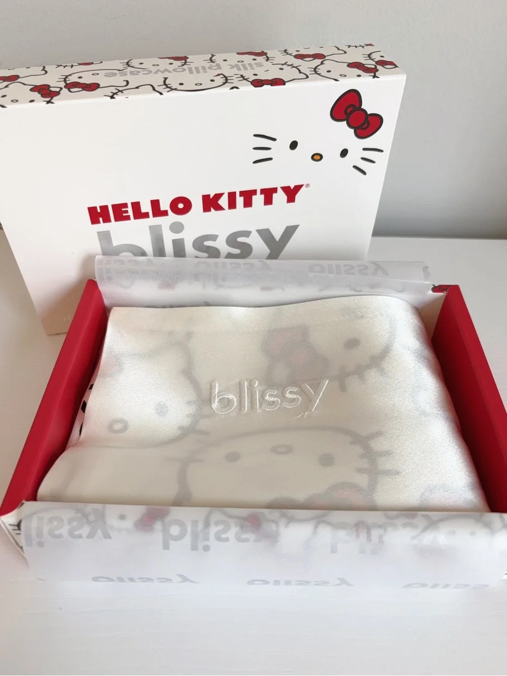 Blissy Hello Kitty Pillow Case Luxury Pure Mulberry Silk - Queen Size NIB